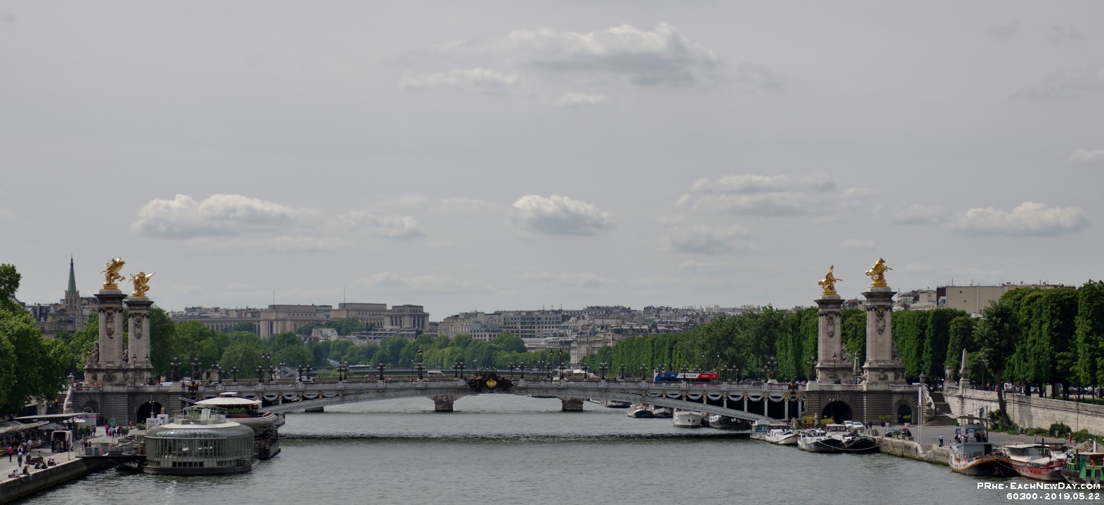 60300RoCrLeRe - BigBus Tour - Paris, France